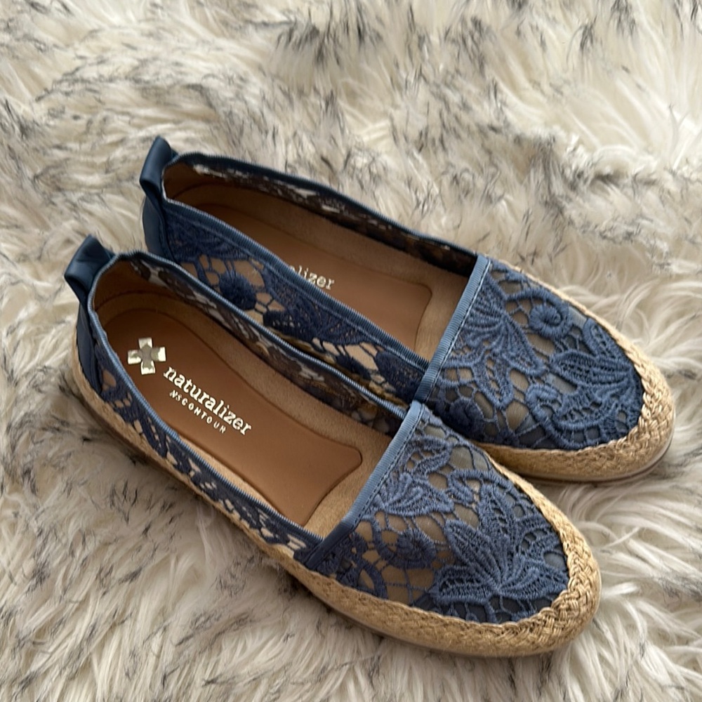 Naturalizer Women's Blue Lace Espadrilles